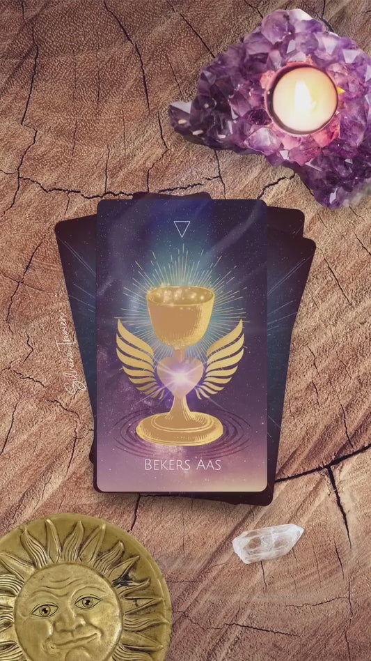 LECTURA DE TAROT U ORÁCULO